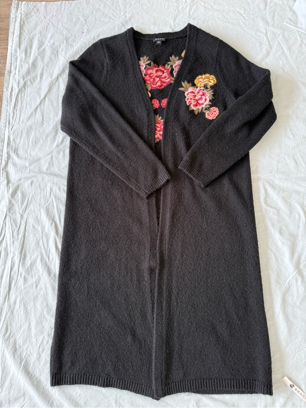Torrid Floral Embroidered Cardigan Duster - Picture 2 of 9